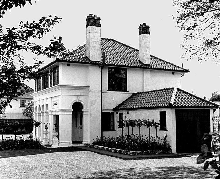 Blairmore, Old Slade Lane