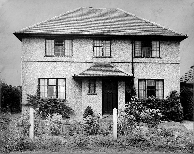 Stratmore, St James Walk